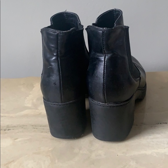 Black Steve Madden booties - Picture 5 of 7